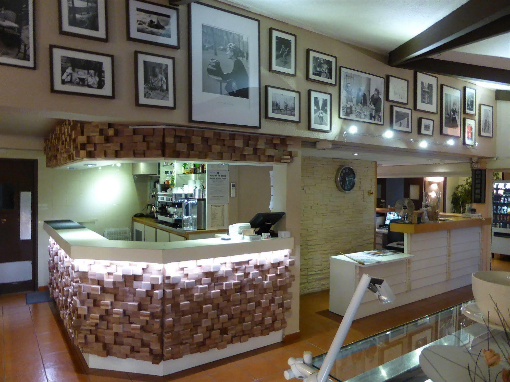 Hotel & Restaurant Heliotel Montferrier-sur-Lez ภายนอก รูปภาพ